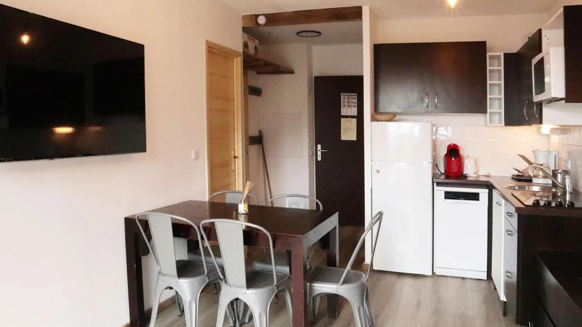 דירה Appartement Standing 6/7P Avec Piscine, Sauna, Hammam, Wifi, Animaux Admis - Les Orres 1800 - Fr-1-322-99
